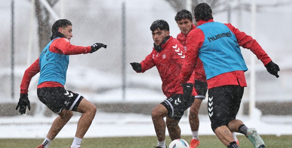 Beşiktaş Maçının Hazırlıkları Başladı -radyobora