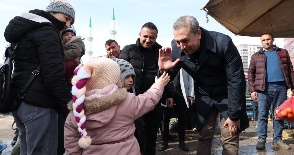 Ramazan Ayında Sivas Belediyesinden İhtiyaç Sahibi Ailelere 500 tl Destek-radyobora