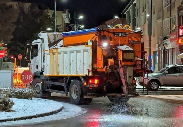 Sivas Ta Kar Temizleme Çalışmaları Devam Ediyor-radyobora