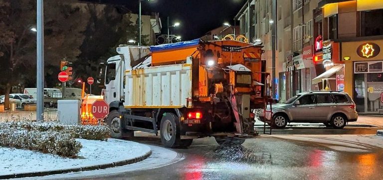 Sivas Ta Kar Temizleme Çalışmaları Devam Ediyor-radyobora